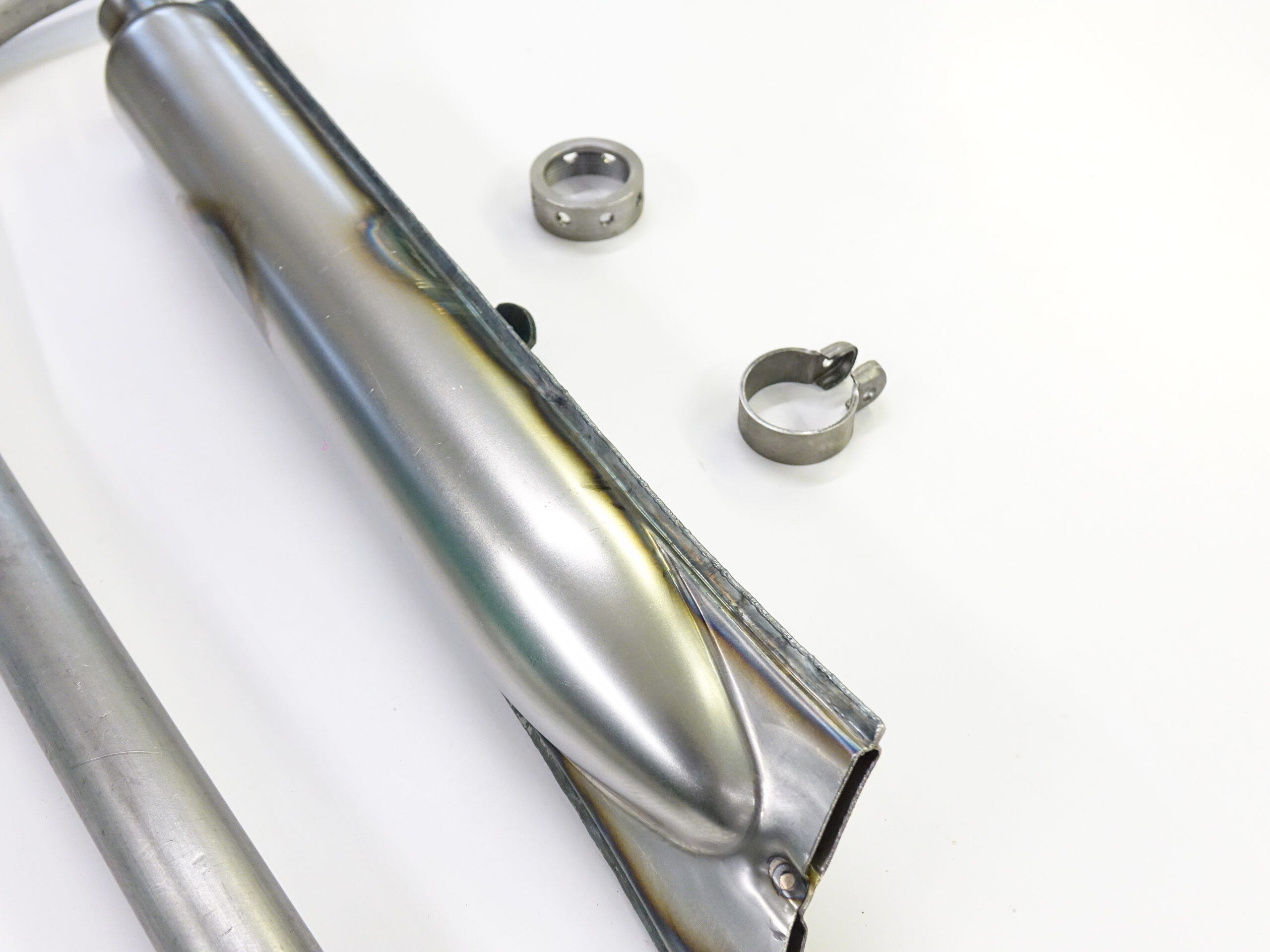 Kompletny układ wydechowy BMW R2 serii 4 i 5 - obrazek 2